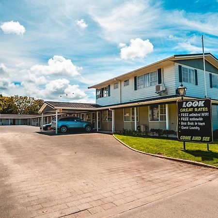 Colonial On Gladstone Motel Gisborne Exterior photo