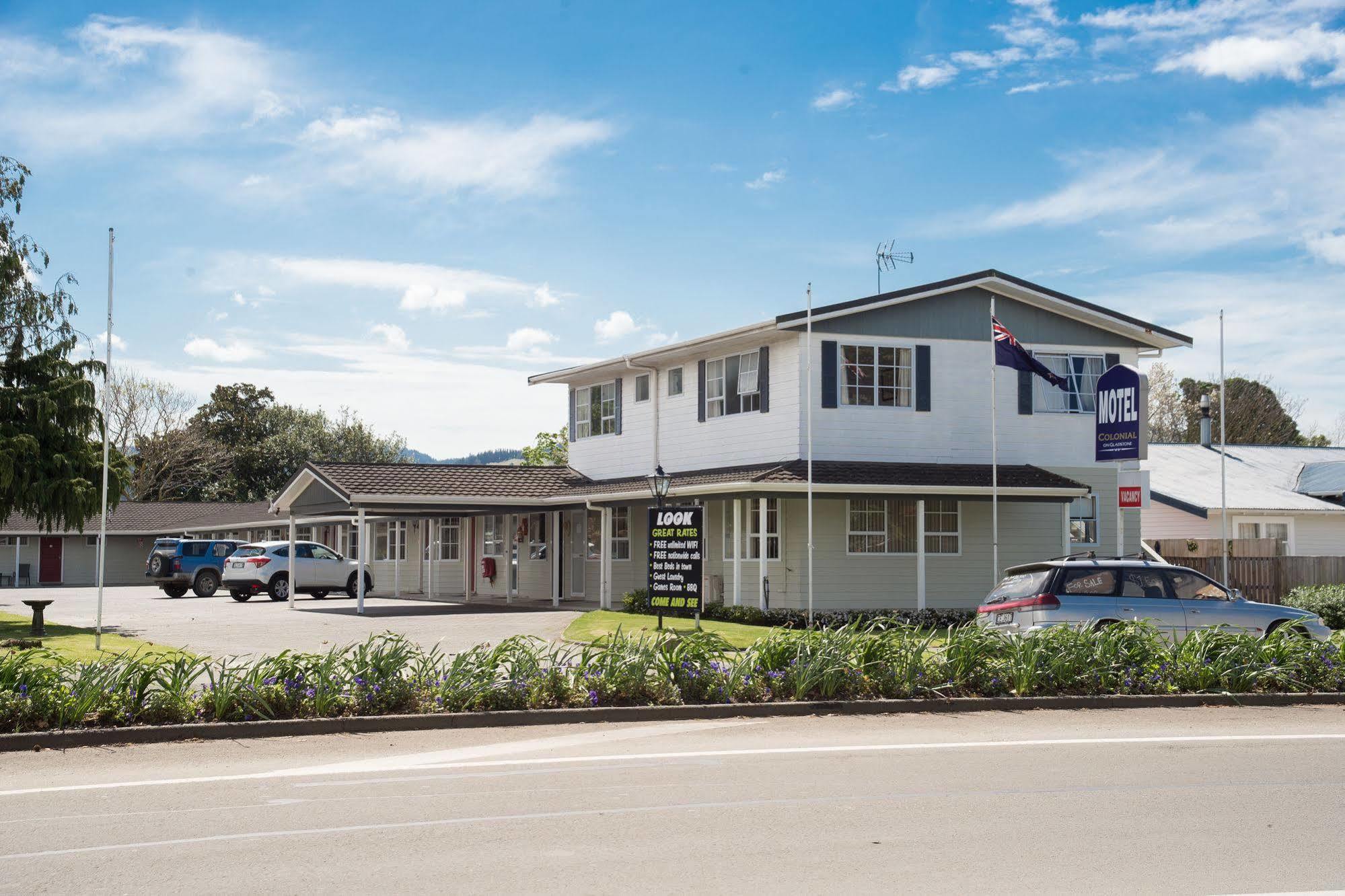 Colonial On Gladstone Motel Gisborne Exterior photo